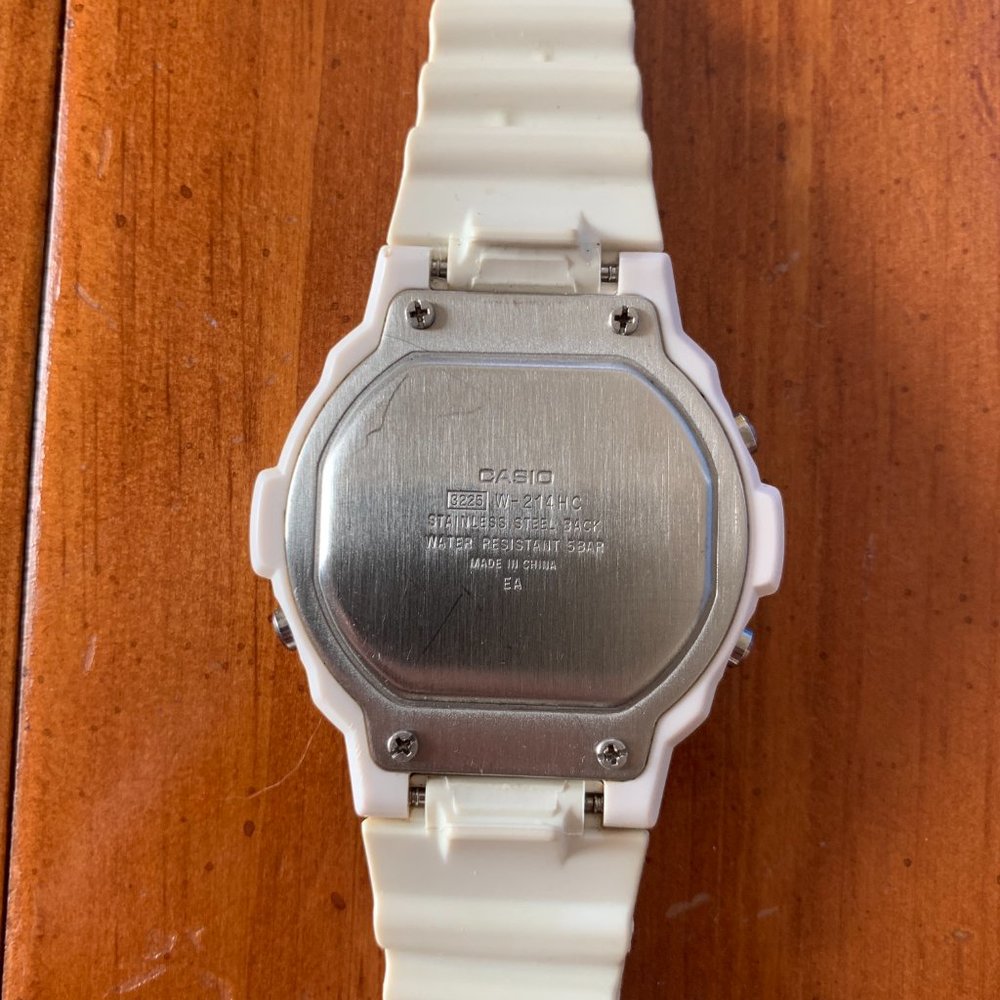 Casio Watch - Picture 7 of 7